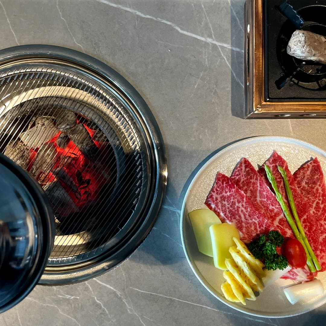 Thịt nướng trên than hoa tại Midam